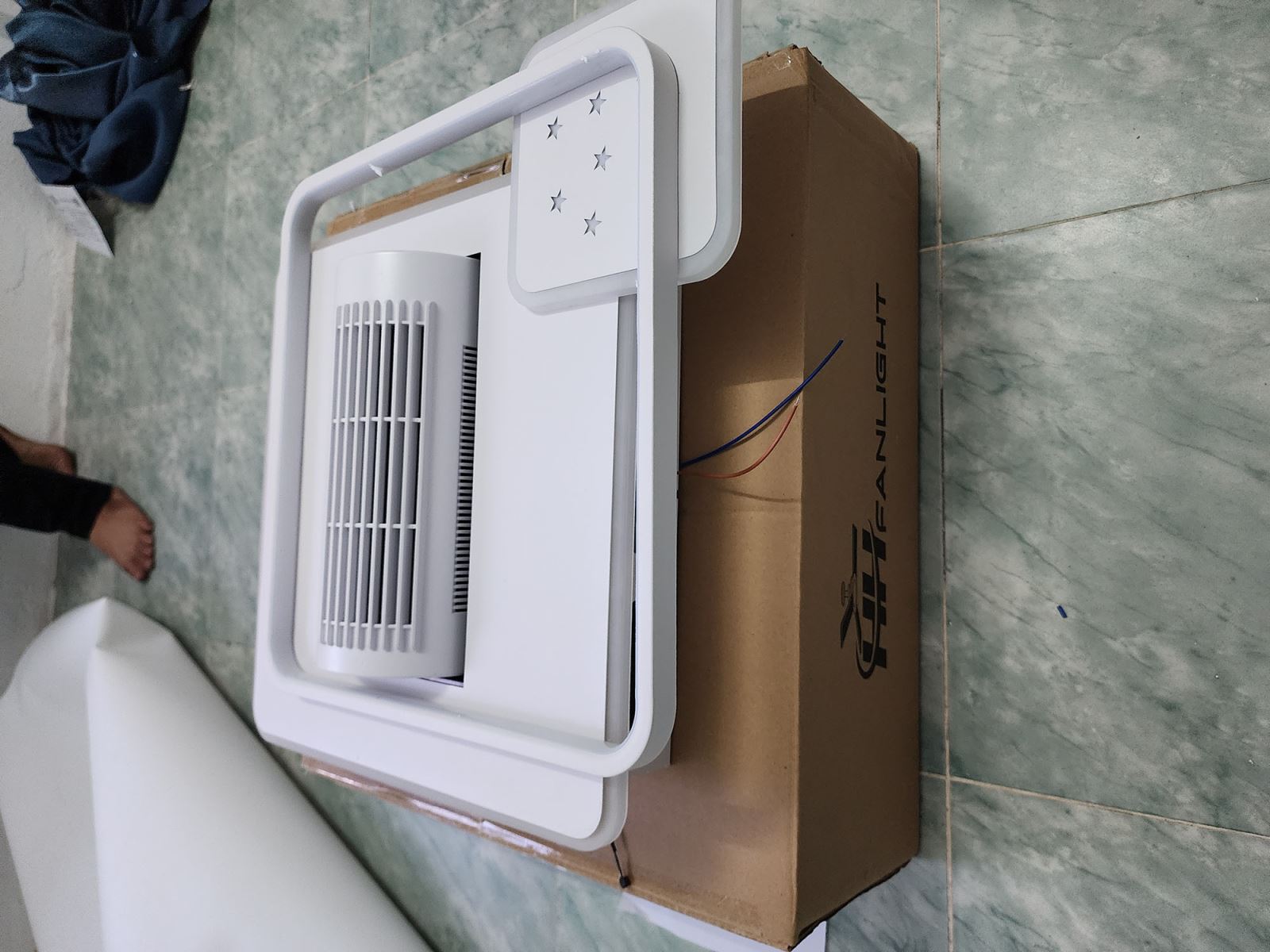 Đèn ốp quạt trang trí hình vuông Fanlight FL OQ-V002