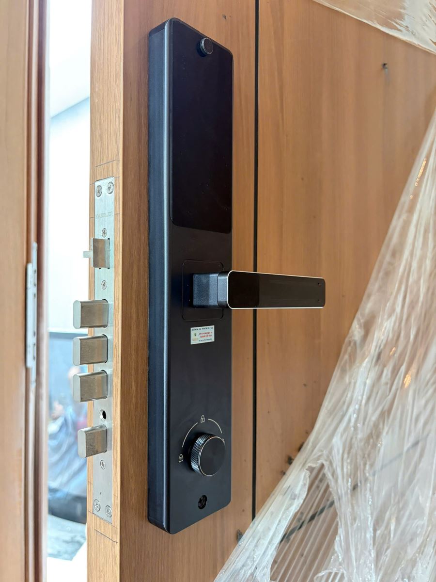 Khóa vân tay Kassler KL-567 CNC Black App TTlock chính hãng